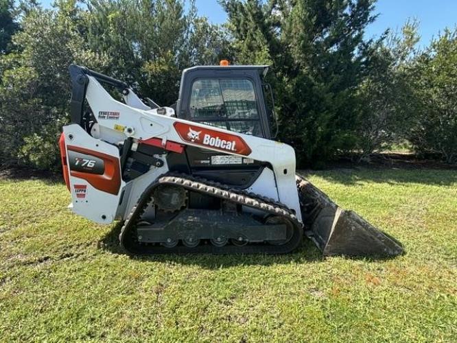 BOBCAT T76