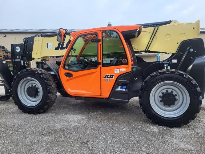 JLG 1255