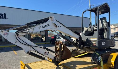 2015 BOBCAT E35