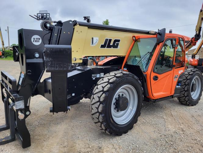 JLG 1255