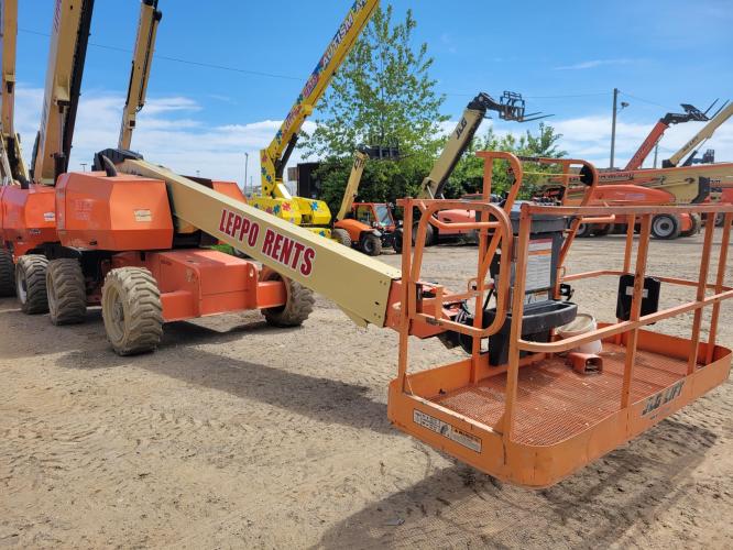 JLG 600S