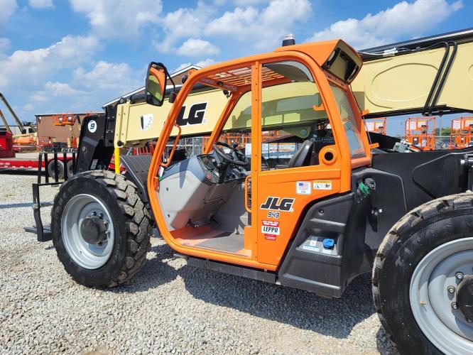 JLG 943