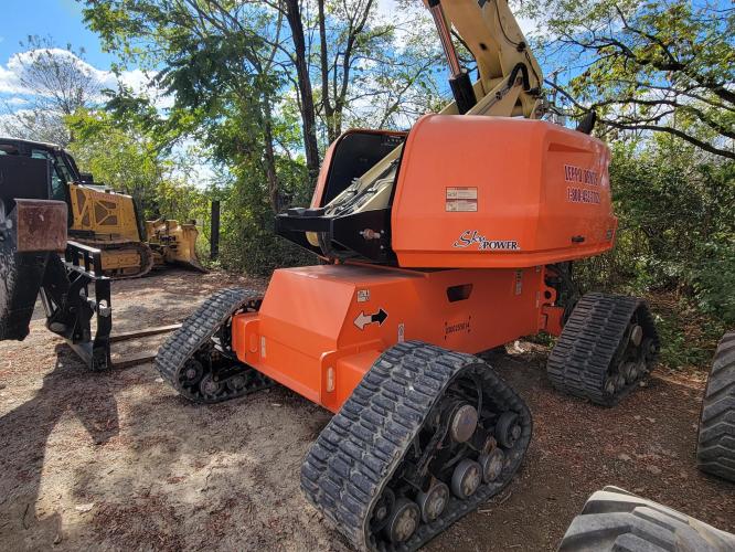 JLG 660SJ