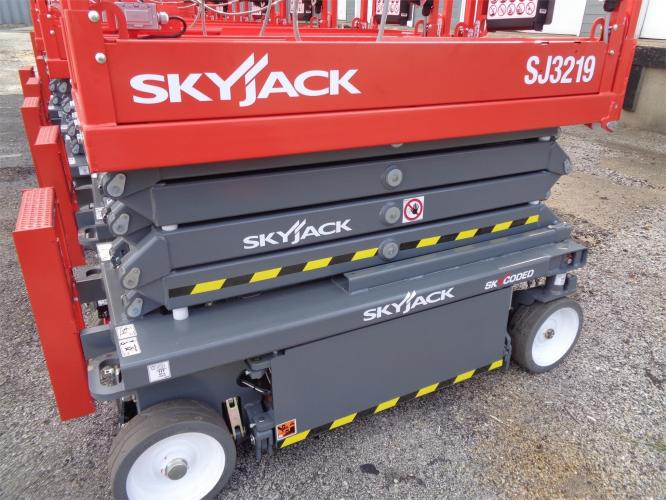 SKYJACK SJ3219