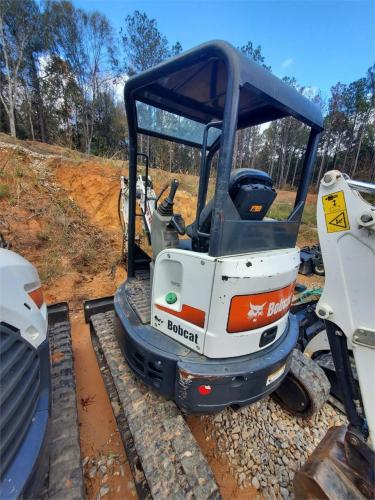 BOBCAT E26