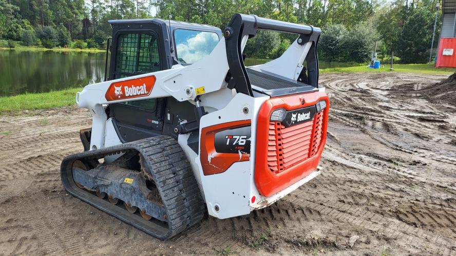 BOBCAT T76