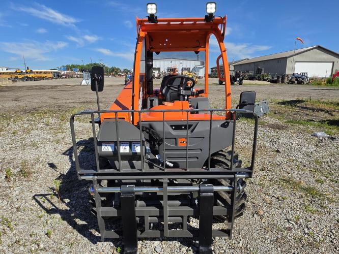SKY TRAK 3013
