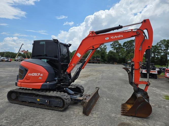 KUBOTA KX057-4