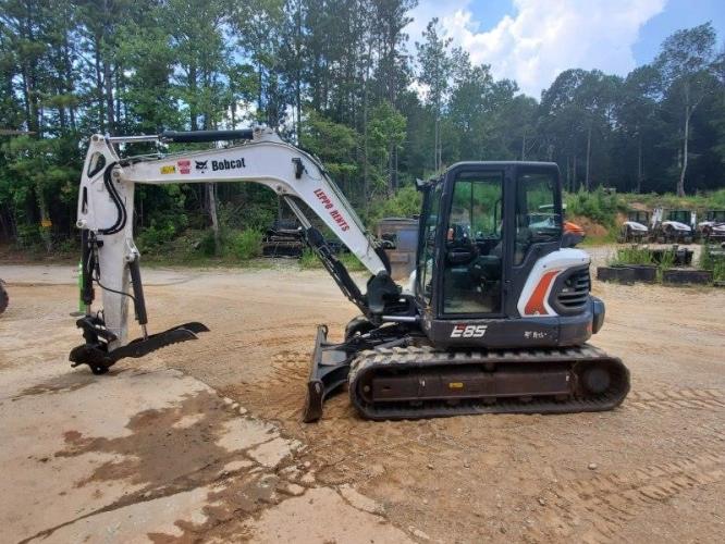 BOBCAT E85