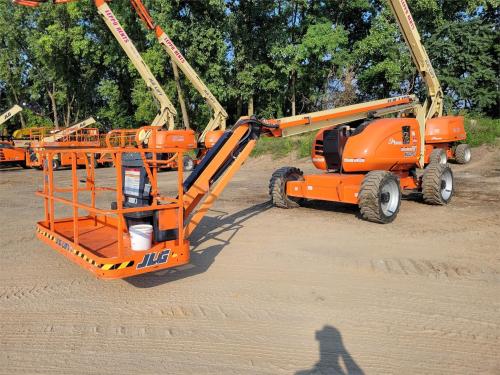 2022 JLG 600AJ