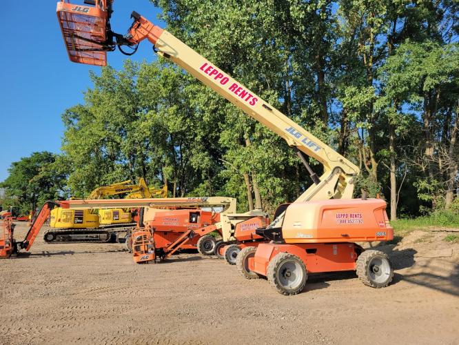 JLG 600S