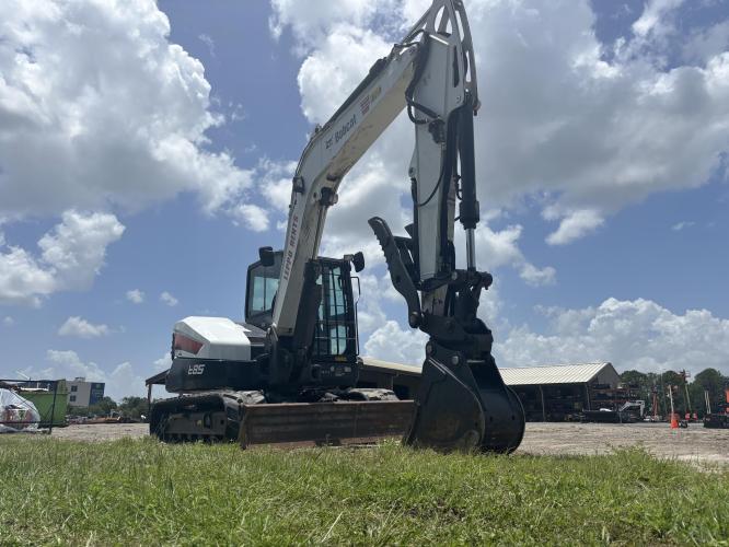 BOBCAT E85