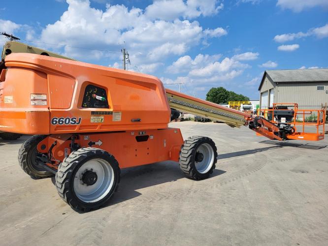 JLG 660SJ