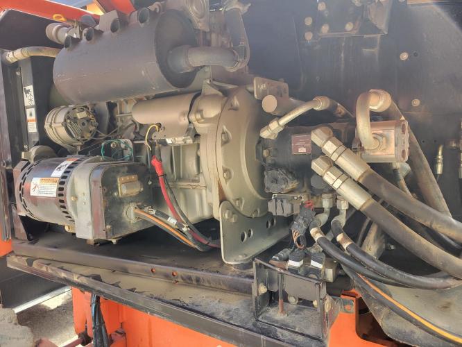 JLG 600S