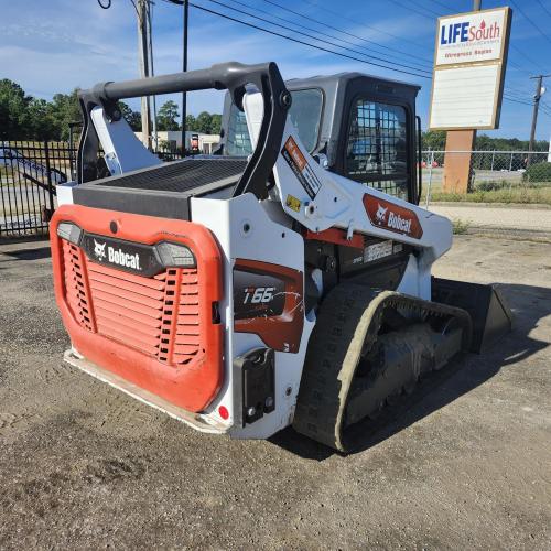 BOBCAT T66