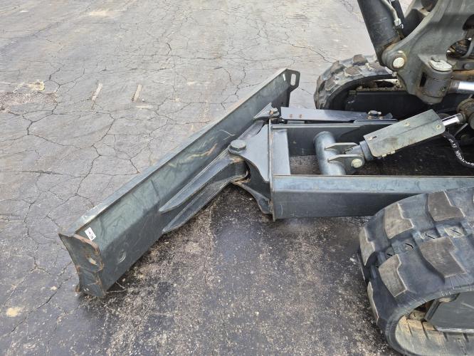BOBCAT E60R2