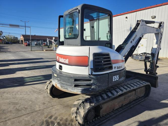 BOBCAT E55