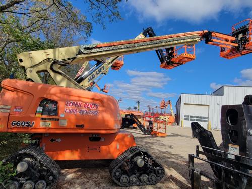 2019 JLG 660SJ