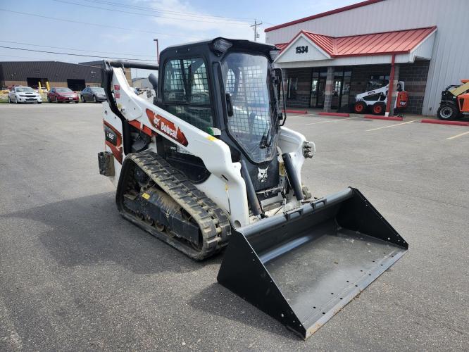 BOBCAT T66