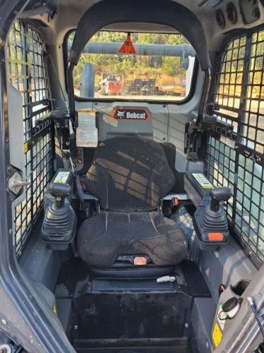 BOBCAT T76