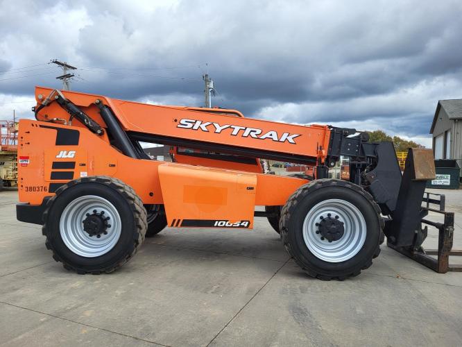SKY TRAK 10054