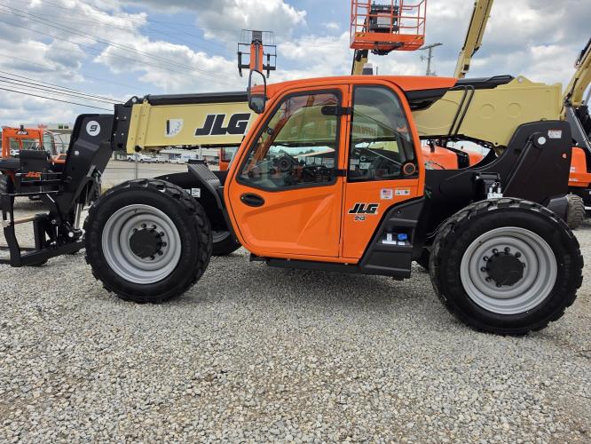 JLG 943