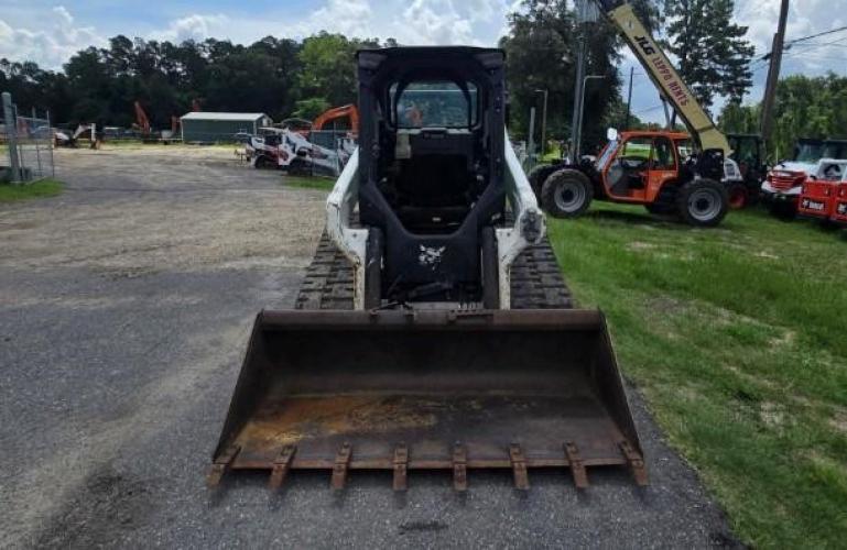 BOBCAT T66