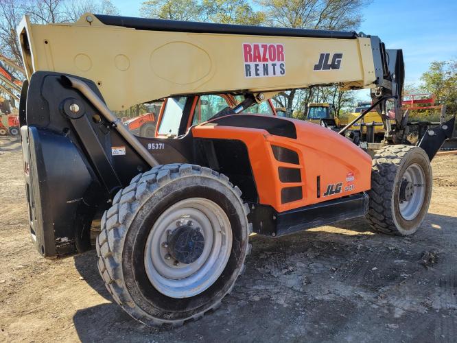 JLG 1255