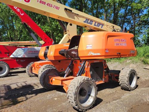 2023 JLG 670SJ