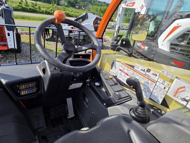 JLG 313