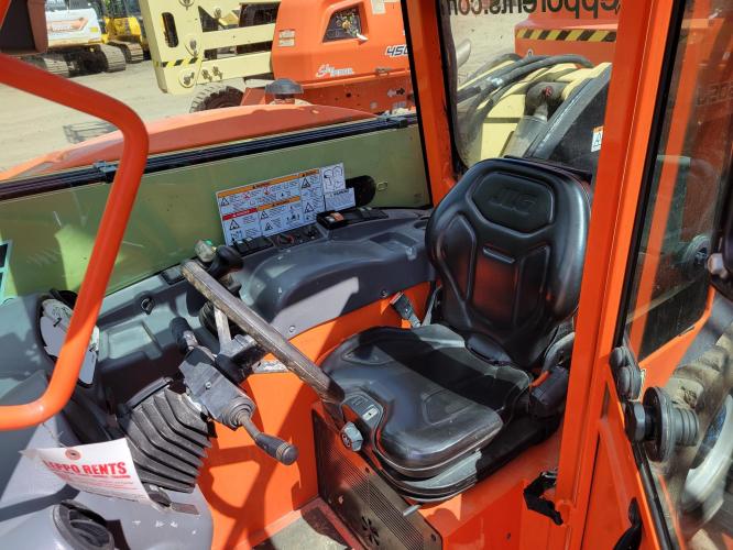 JLG G5-18A