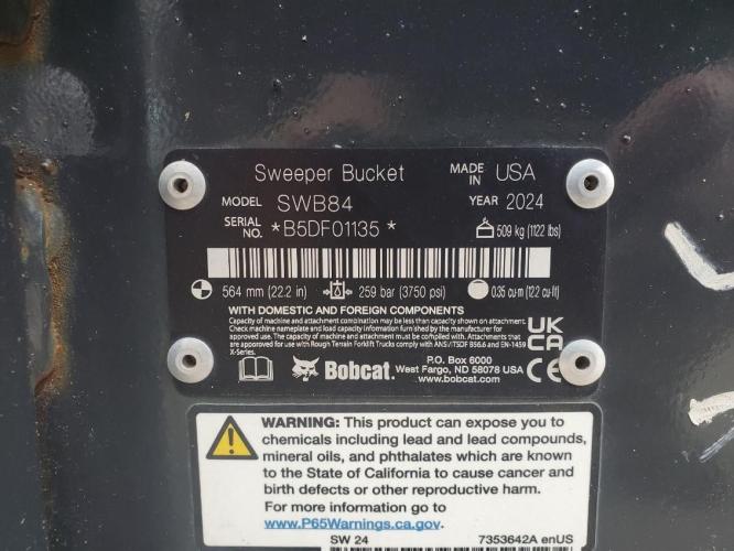 BOBCAT SWEEPER 84