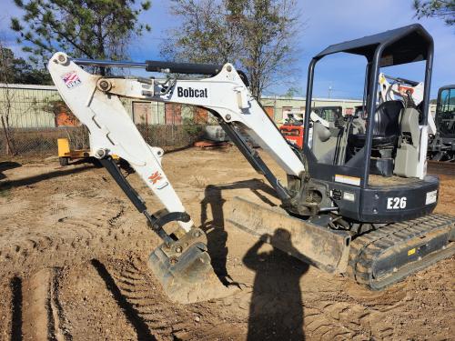 2017 BOBCAT E26