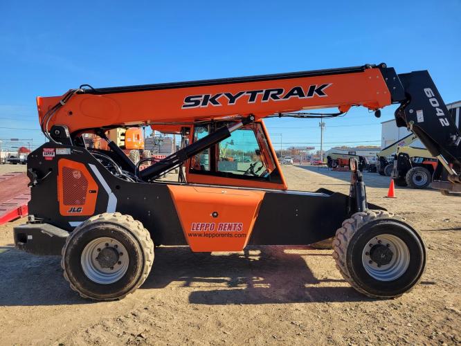 SKY TRAK 6042