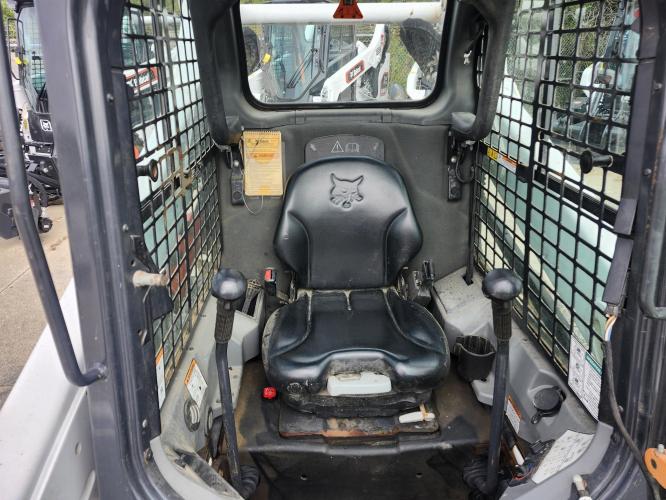BOBCAT T595