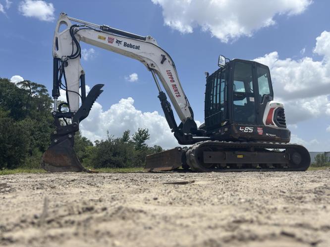 BOBCAT E85