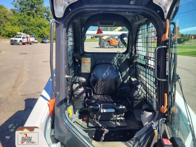 BOBCAT T595