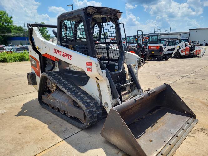 BOBCAT T66