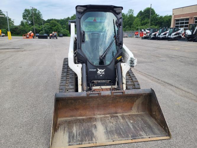 BOBCAT T66