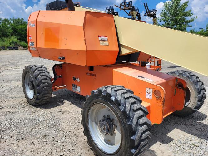 JLG 600S