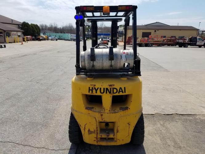 HYUNDAI 25L-7A