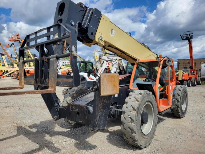 JLG 1255