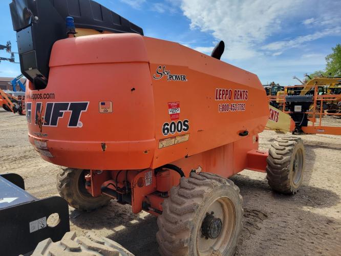 JLG 600S