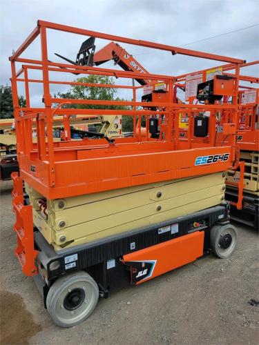 JLG ES2646