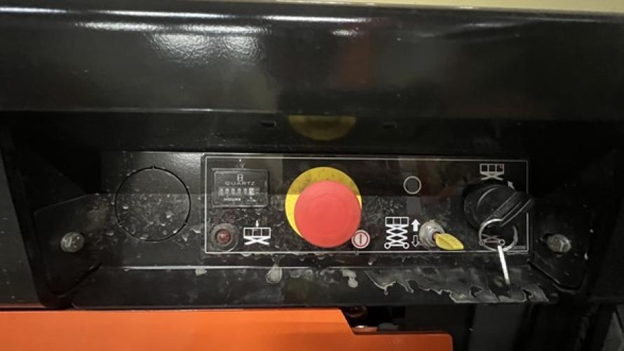 JLG New ES2632