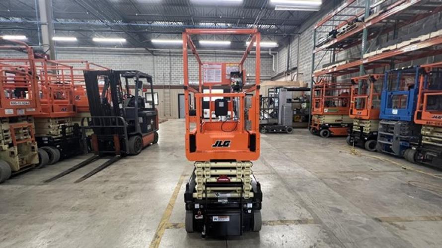 JLG New ES1930M