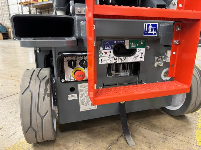 Skyjack New SJ3219