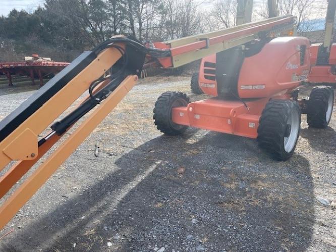 JLG Used 600AJ
