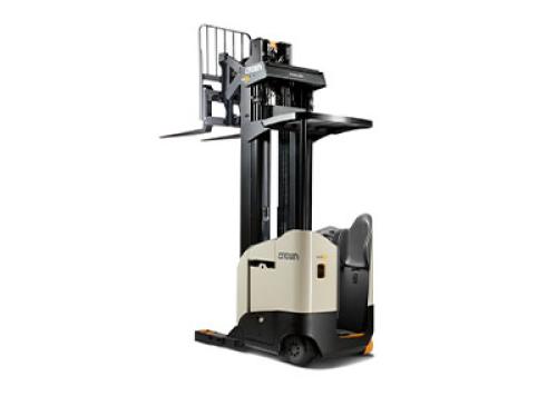  Crown Electric Single Reach Forklifts