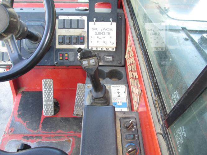 Skyjack Used SJ843TH